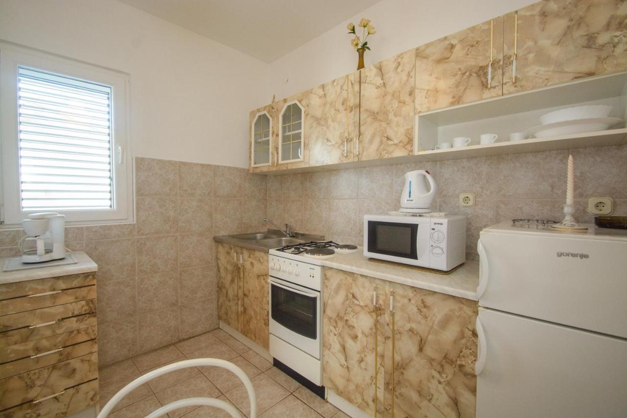 Apartments By The Sea Rogoznica - 12995 외부 사진